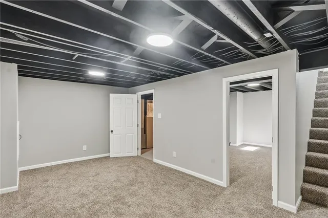 $289,000 | 9825 Potter Circle, Kansas City, MO 64134