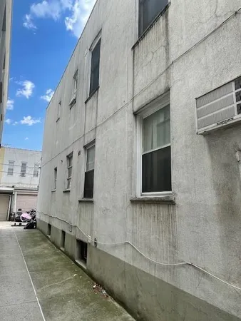 $1,866,000 | 1855 65th Street | Mapleton