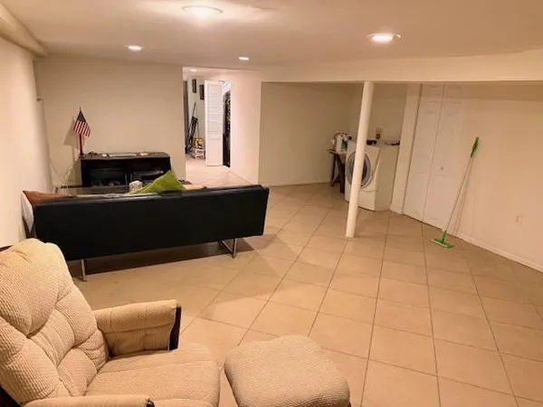 $1,866,000 | 1855 65th Street | Mapleton