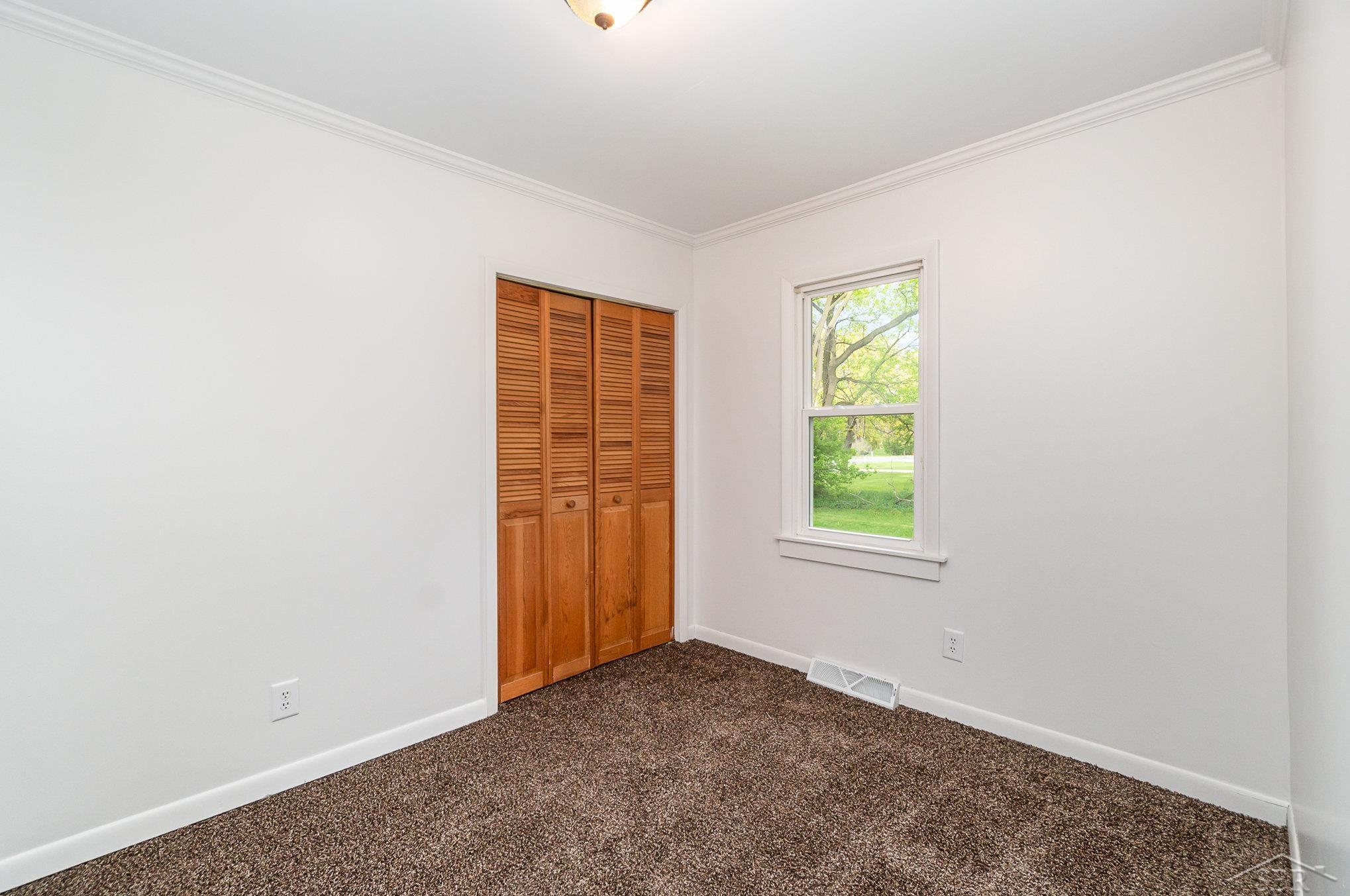 130 Swanson Road Saginaw, MI 48609 - Photo 17 of 25 50141677-31232e6e-1b7d-4451-84df-526d3766ab7f.JPG