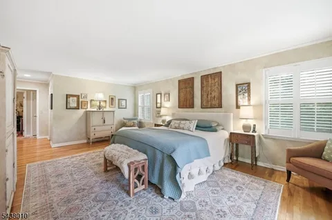 $829,000 | 38 West Main Street, Mendham, NJ 07945