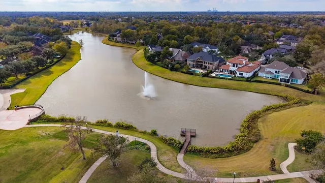 $625,000 | 9606 Oakland Lake Way, Missouri City, TX 77459