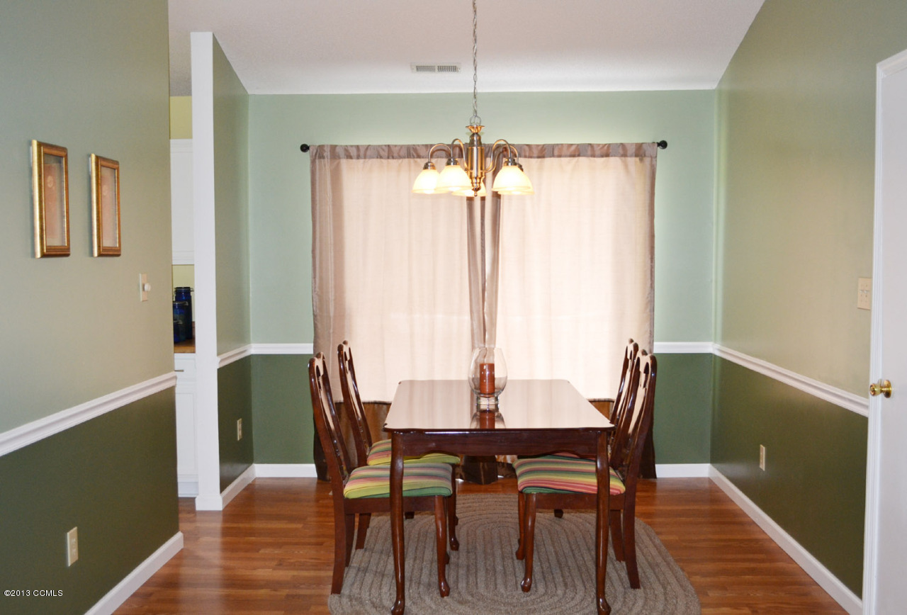 283 Riggs Road Hubert, NC 28539 - Photo 6 of 13 Dining Room