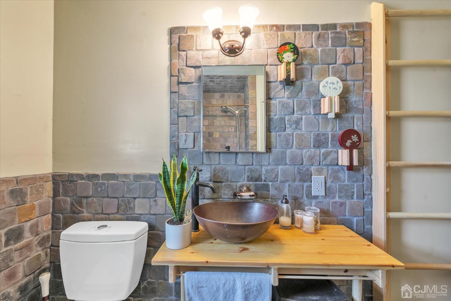 50 Fox Road, Unit 7A Edison, NJ 08817 - Photo 11 of 17 a bathroom with a sink and toilet