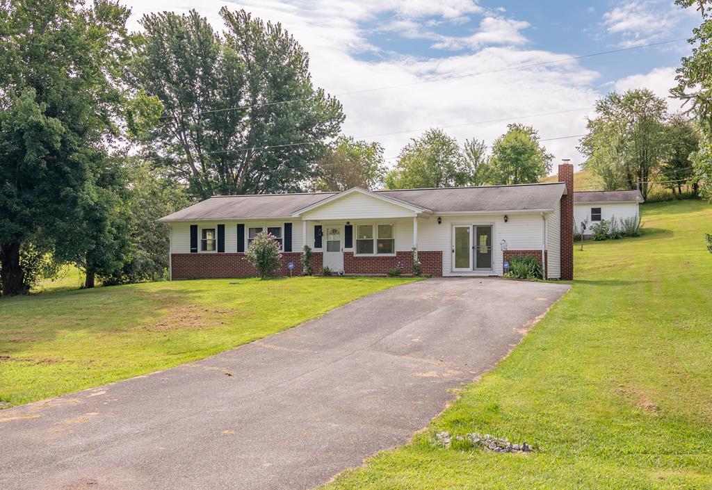 2914 Cedar Springs Road Sugar Grove, VA 24375 - Photo 1 of 70 Gallery Image 1