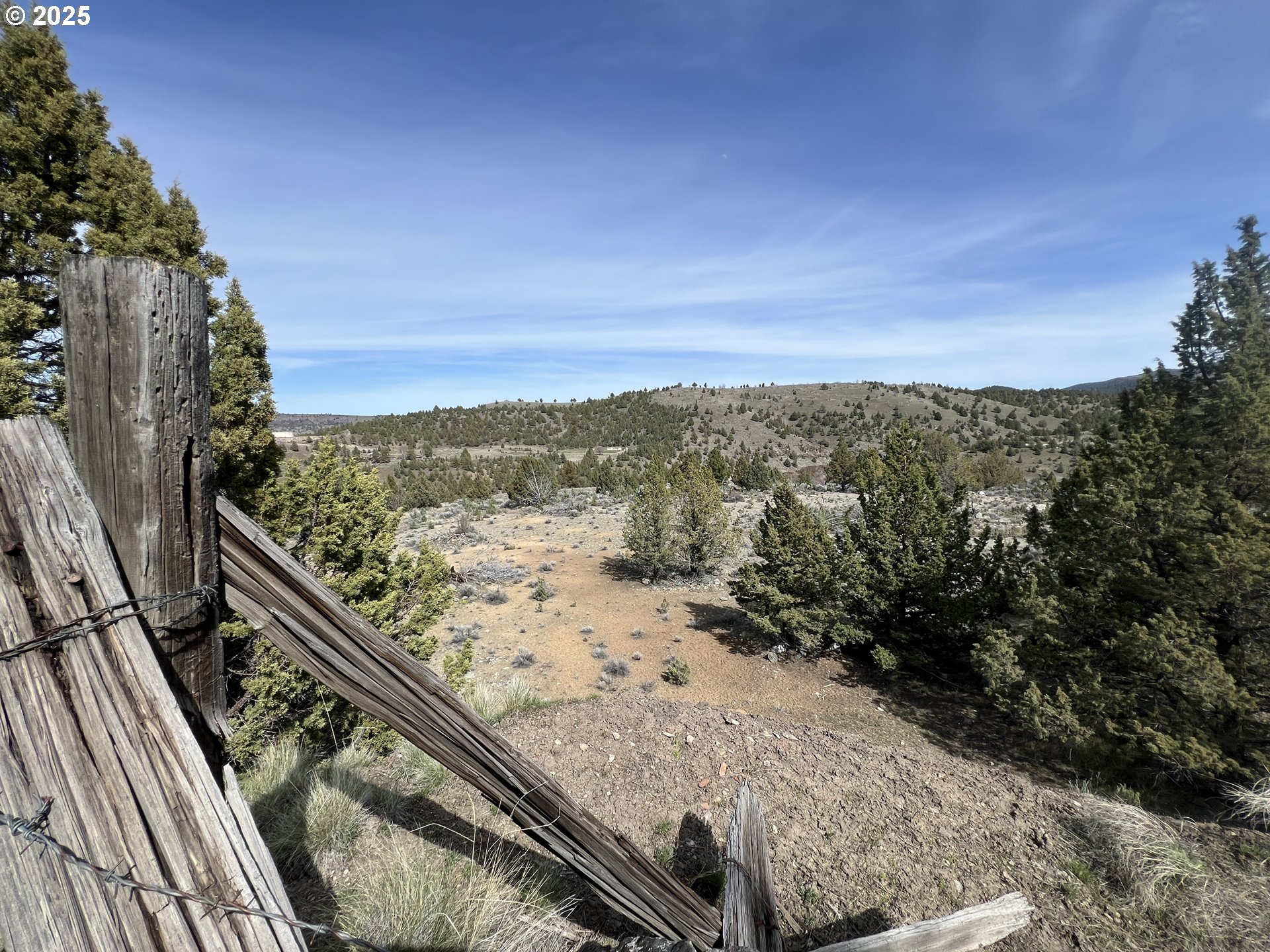 0 Blue Gulch Road John Day, OR 97845 - Photo 9 of 20 a view of balcony with wooden floor and city view