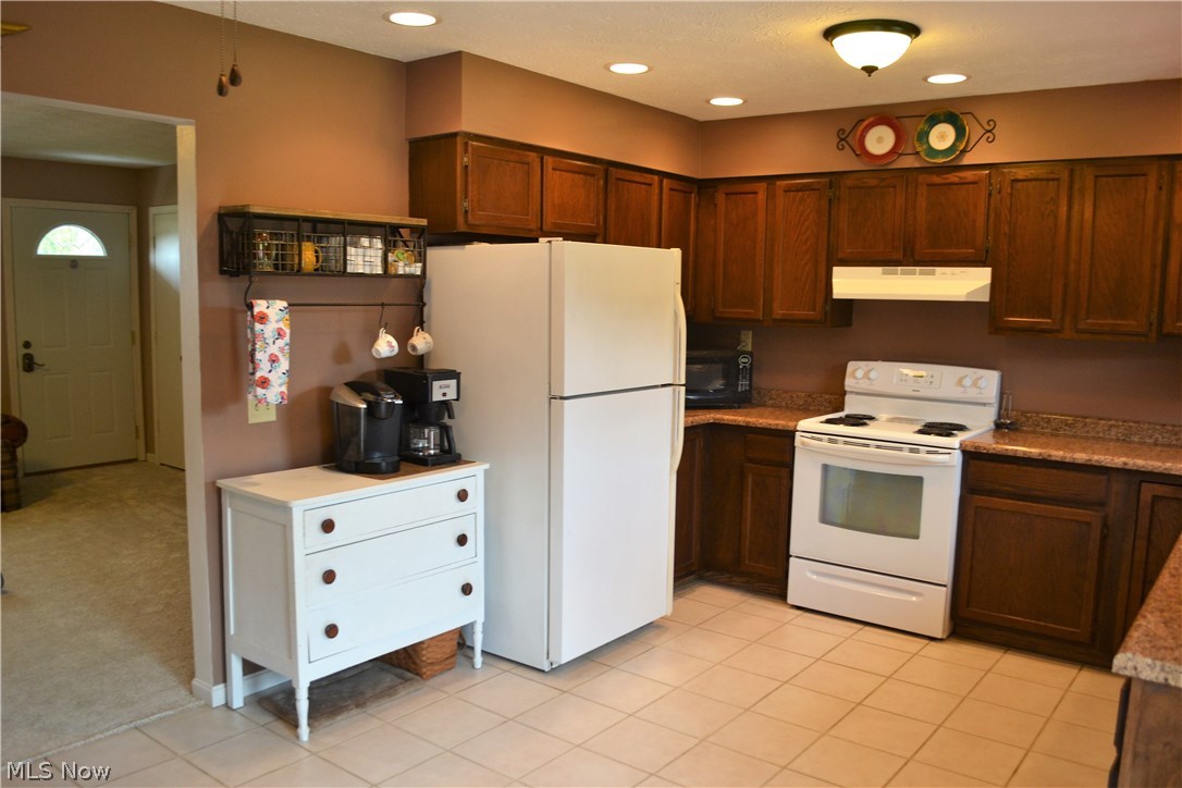 12073 Dupont Road Washington, WV 26181 - Photo 10 of 29