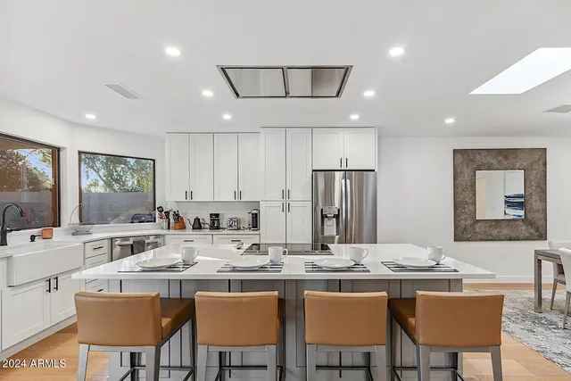 $9,000 | 10434 North 82nd Place, Scottsdale, AZ 85258