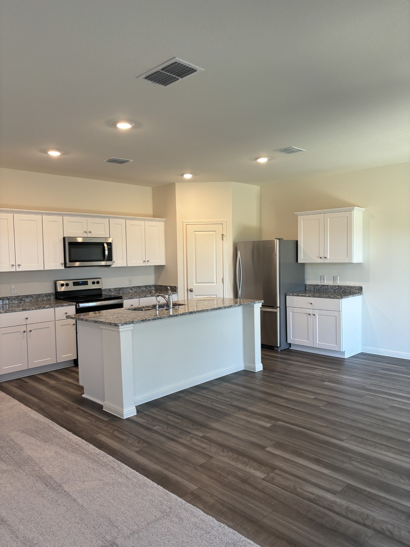 702 Gemsbok Road Hutto, TX 78634 - Photo 3 of 9