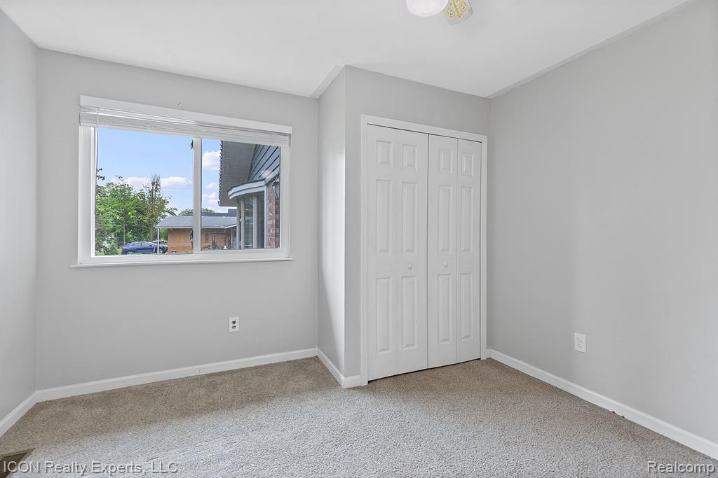 1533 Walton Boulevard Rochester Hills, MI 48309 - Photo 19 of 30