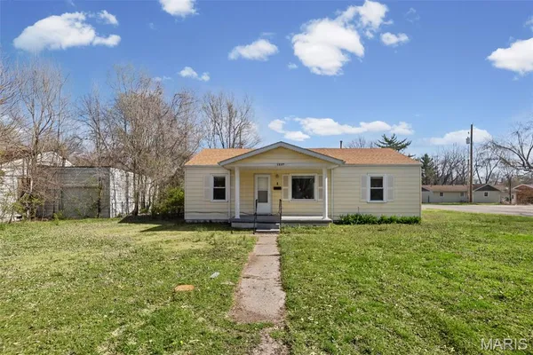 $69,900 | 1227 Williams Street, Cahokia, IL 62206