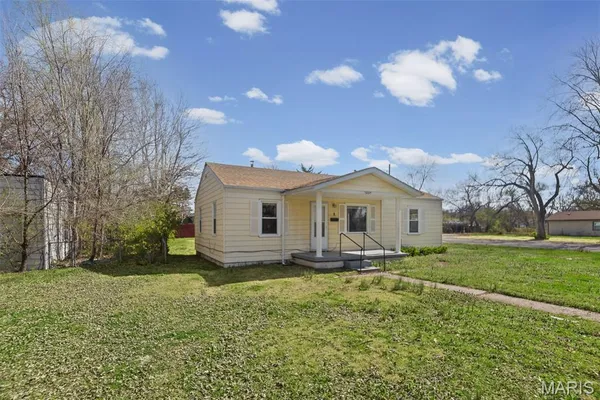 $69,900 | 1227 Williams Street, Cahokia, IL 62206