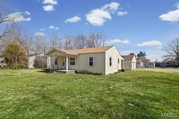 $69,900 | 1227 Williams Street, Cahokia, IL 62206