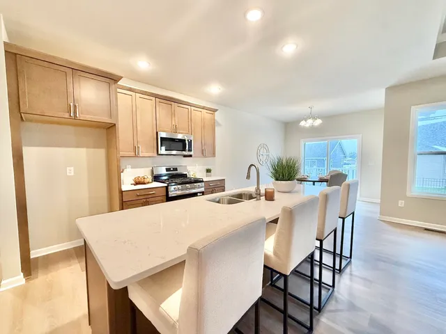 $454,990 | 3526 Pickard Drive, Milton, WI 53563