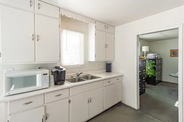 $185,000 | 628 East Sheridan Street, Ely, MN 55731