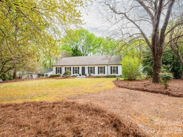 $469,800 | 9012 Waggoneer Circle, Charlotte, NC 28270
