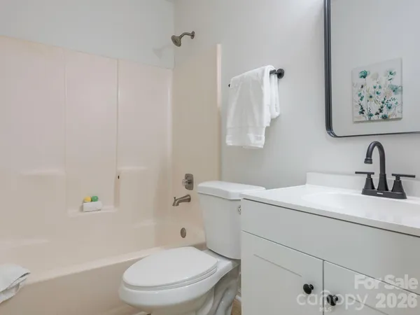 $469,800 | 9012 Waggoneer Circle, Charlotte, NC 28270