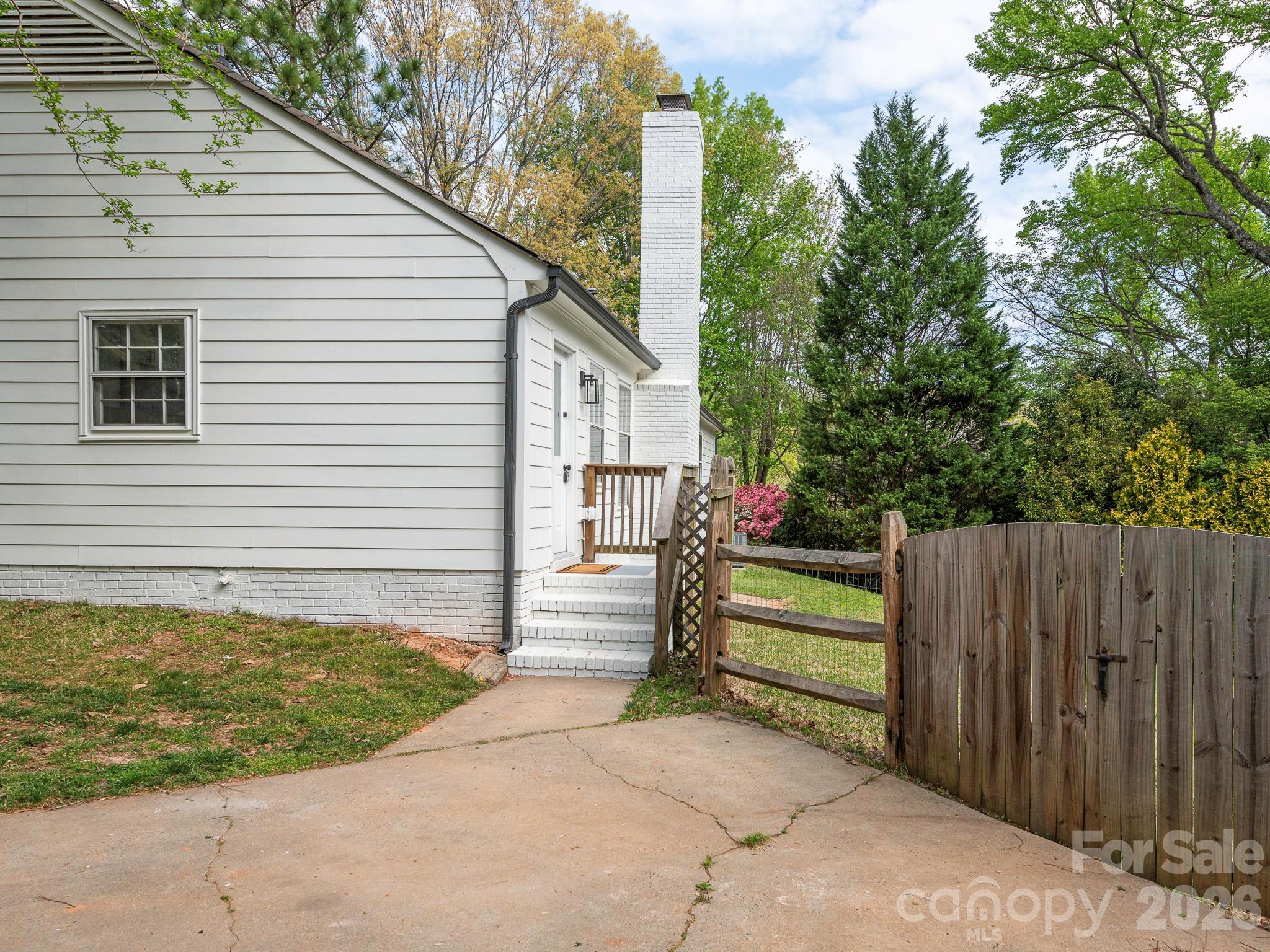 9012 Waggoneer Circle Charlotte, NC 28270 - Photo 24 of 29