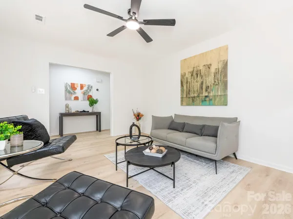 $469,800 | 9012 Waggoneer Circle, Charlotte, NC 28270