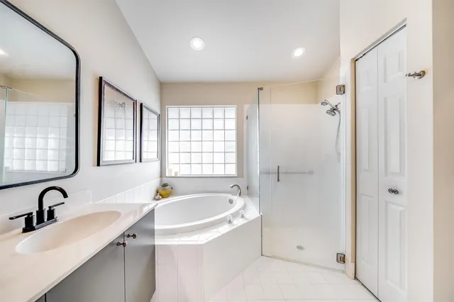 $3,500 | 7638 Charing Cross Lane, Delray Beach, FL 33446