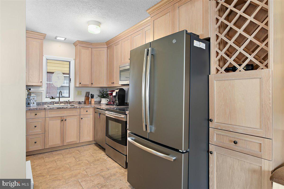 616 Salt Spray Road Ocean City, MD 21842 - Photo 18 of 40 REPLACED KITCHEN