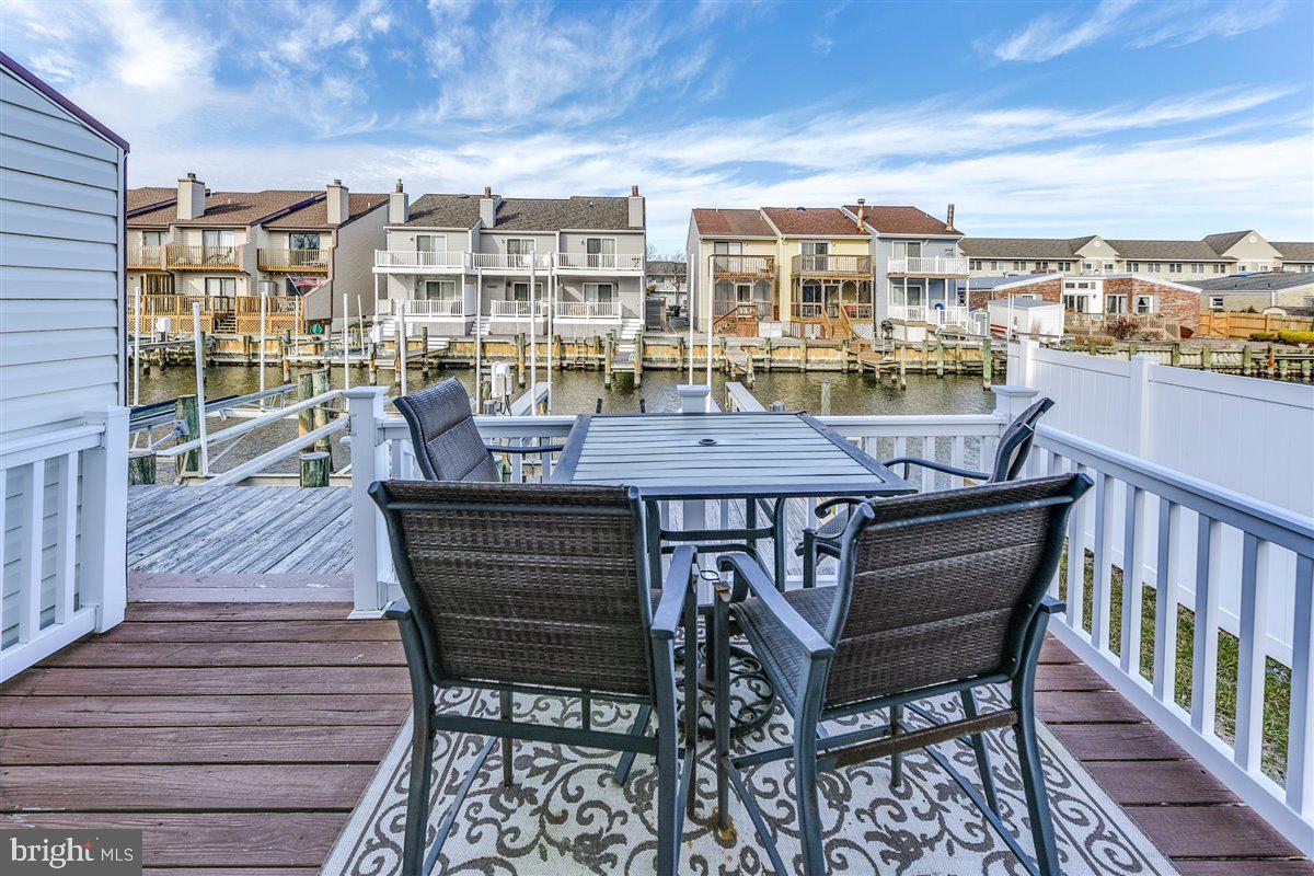 616 Salt Spray Road Ocean City, MD 21842 - Photo 3 of 40 PRIVATE WATER FRONT DECK
