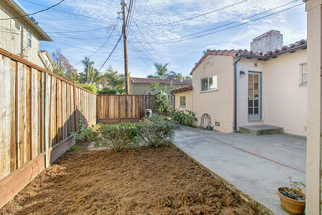 143 Hainline Road Aptos, CA 95003 - Photo 17 of 19 Gallery Image 17
