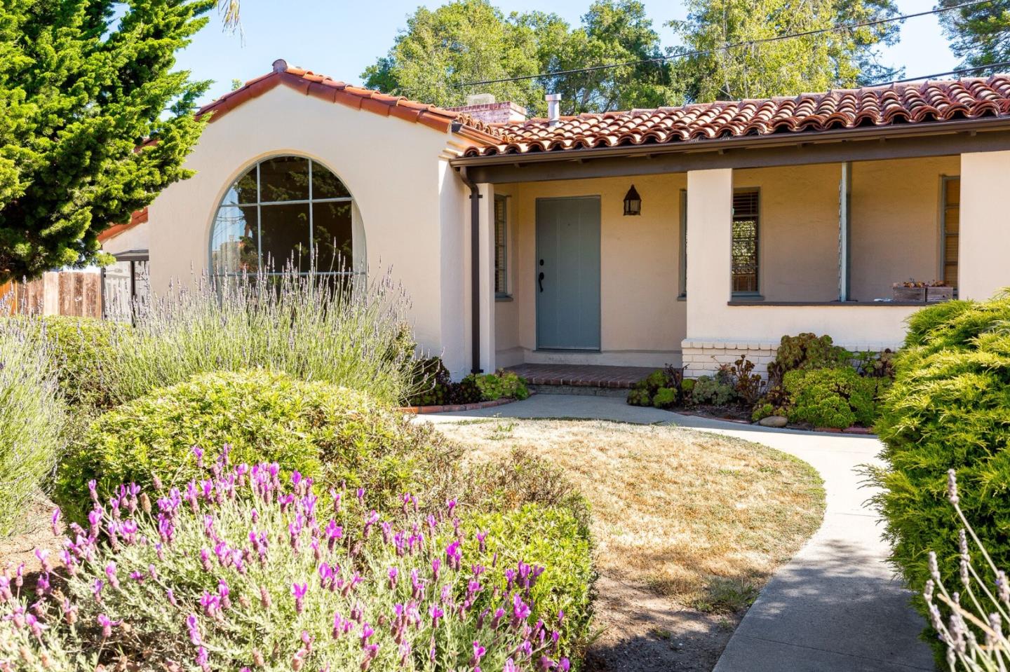 143 Hainline Road Aptos, CA 95003 - Photo 4 of 19 Gallery Image 4