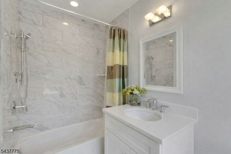 16 Exeter Road Short Hills, NJ 07078 - Photo 32 of 49