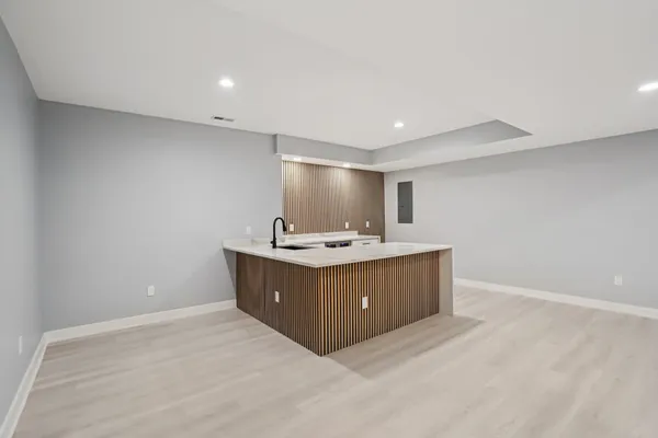 $849,000 | 320 Oakbrook Drive, Wisconsin Dells, WI 53965