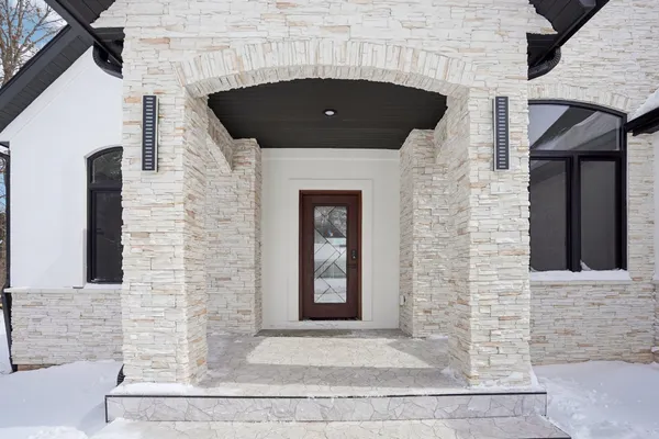 $849,000 | 320 Oakbrook Drive, Wisconsin Dells, WI 53965