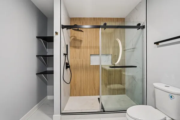 $849,000 | 320 Oakbrook Drive, Wisconsin Dells, WI 53965