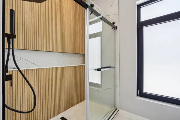 $849,000 | 320 Oakbrook Drive, Wisconsin Dells, WI 53965