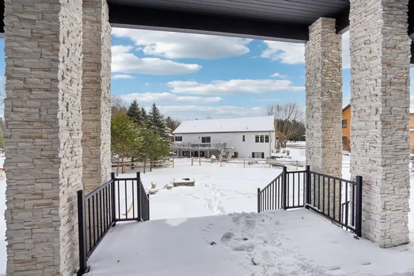 $849,000 | 320 Oakbrook Drive, Wisconsin Dells, WI 53965