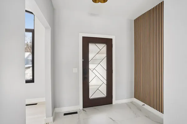 $849,000 | 320 Oakbrook Drive, Wisconsin Dells, WI 53965