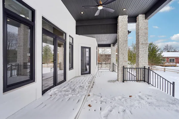 $849,000 | 320 Oakbrook Drive, Wisconsin Dells, WI 53965