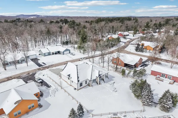 $849,000 | 320 Oakbrook Drive, Wisconsin Dells, WI 53965