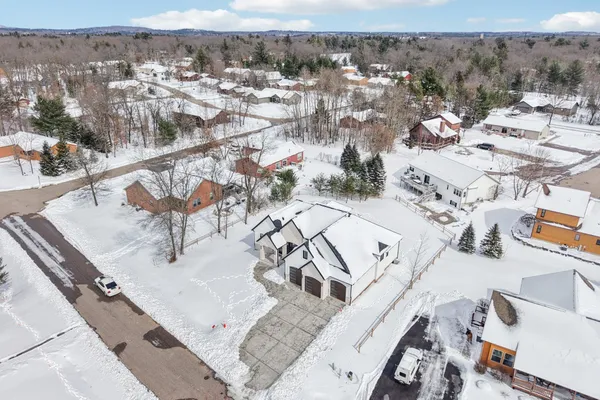 $849,000 | 320 Oakbrook Drive, Wisconsin Dells, WI 53965