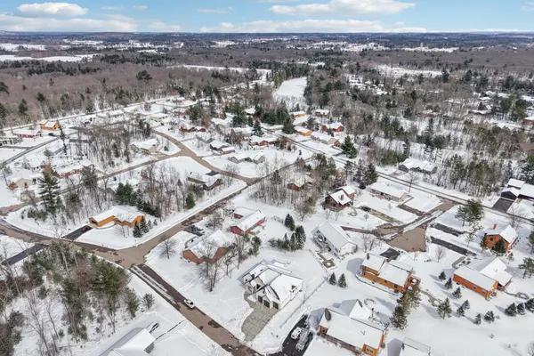 $849,000 | 320 Oakbrook Drive, Wisconsin Dells, WI 53965