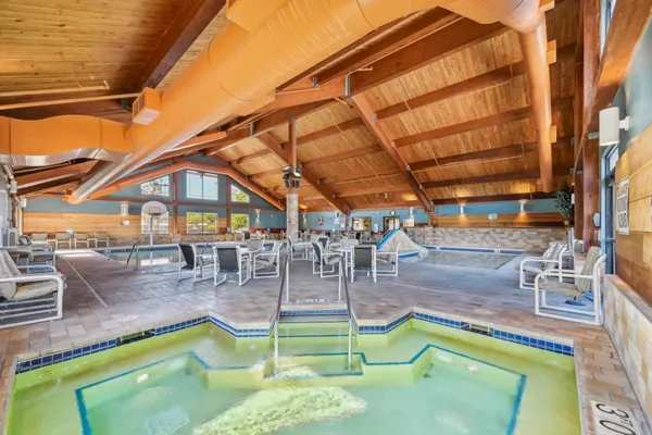 $849,000 | 320 Oakbrook Drive, Wisconsin Dells, WI 53965