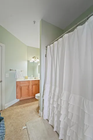 $330,000 | 2244 Ashley Crossing Drive, Unit 525, Charleston, SC 29414