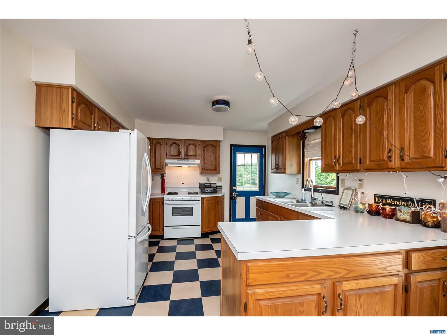 157 Auburn Road Avondale, PA 19311 - Photo 9 of 23 Gallery Image 9