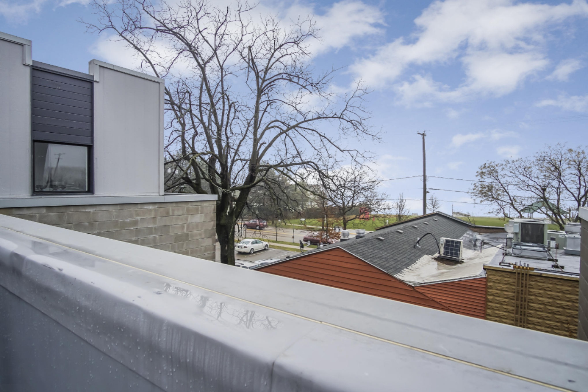 129 Griffith Street, Unit 203 Saugatuck, MI 49453 - Photo 16 of 22 DSC02127