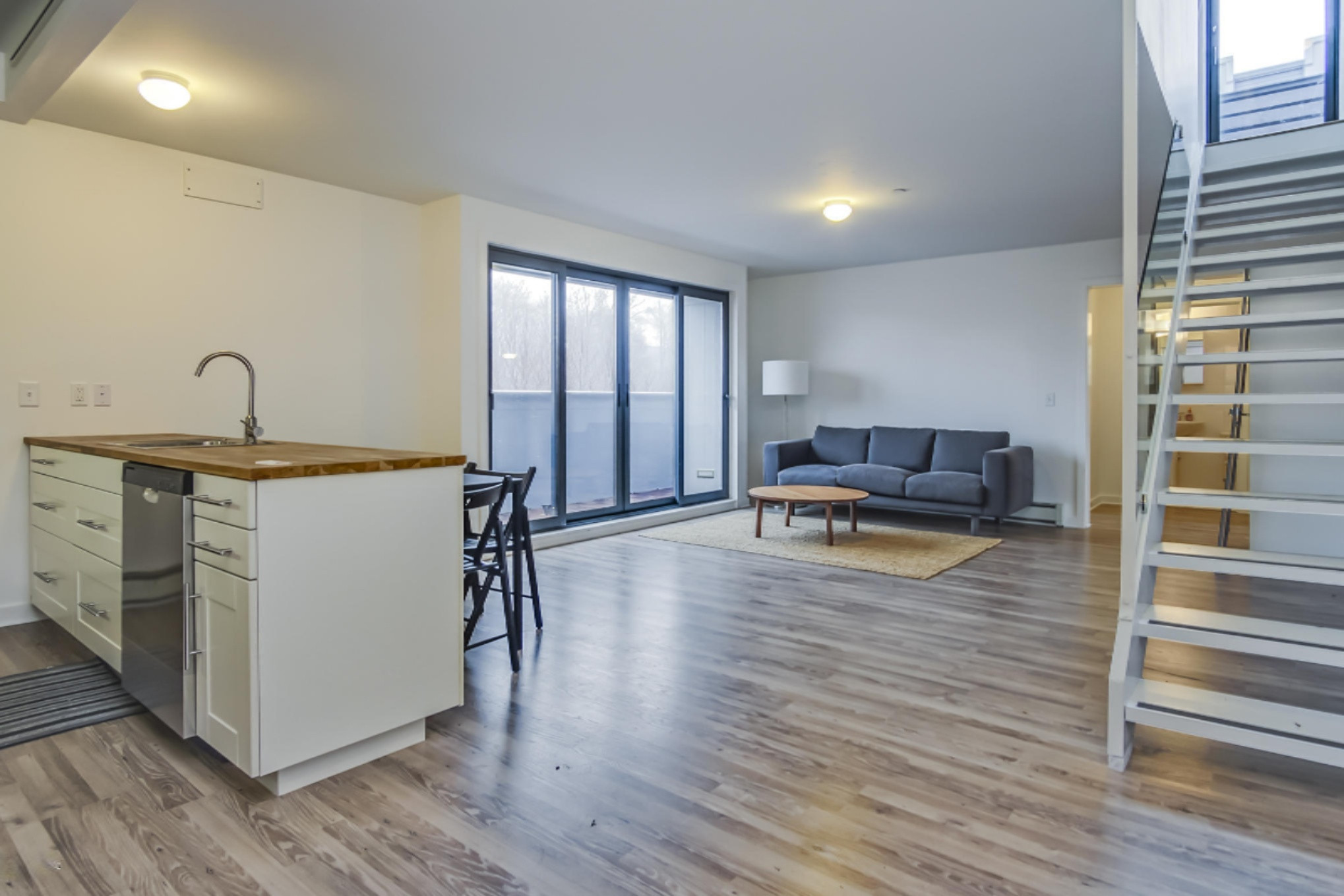 129 Griffith Street, Unit 203 Saugatuck, MI 49453 - Photo 3 of 22 DSC02087