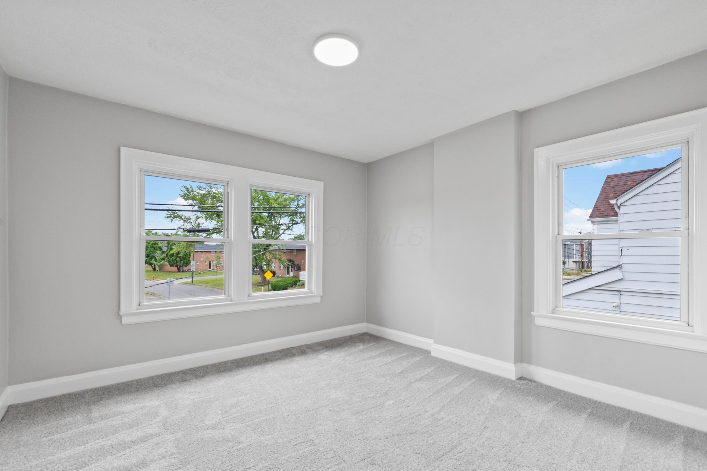 1753 Lockbourne Road Columbus, OH 43207 - Photo 14 of 25 14_photo-1753-lockbourne-road