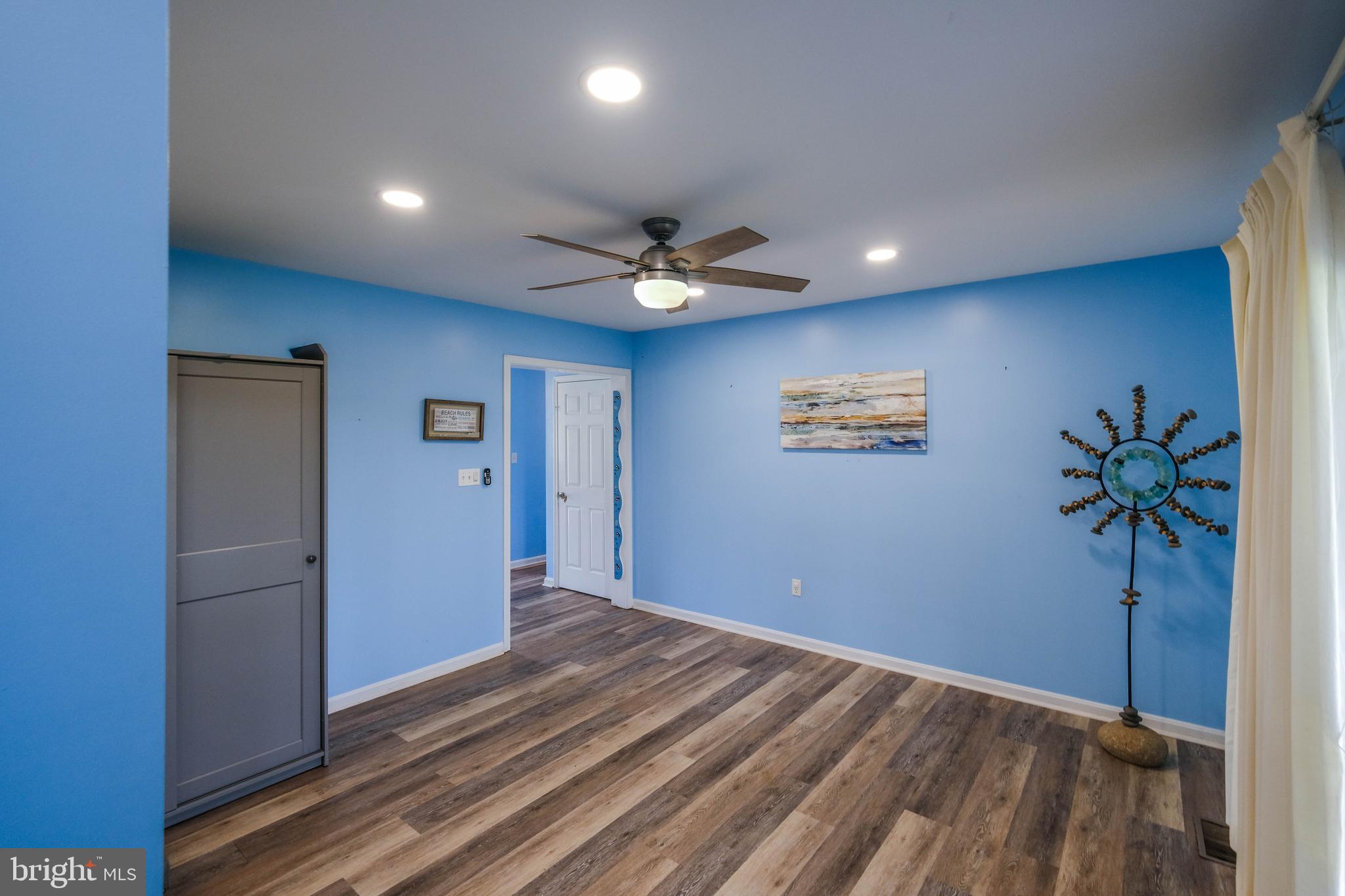 217 Silver Bell Lane Luray, VA 22835 - Photo 30 of 103 Primary bedroom