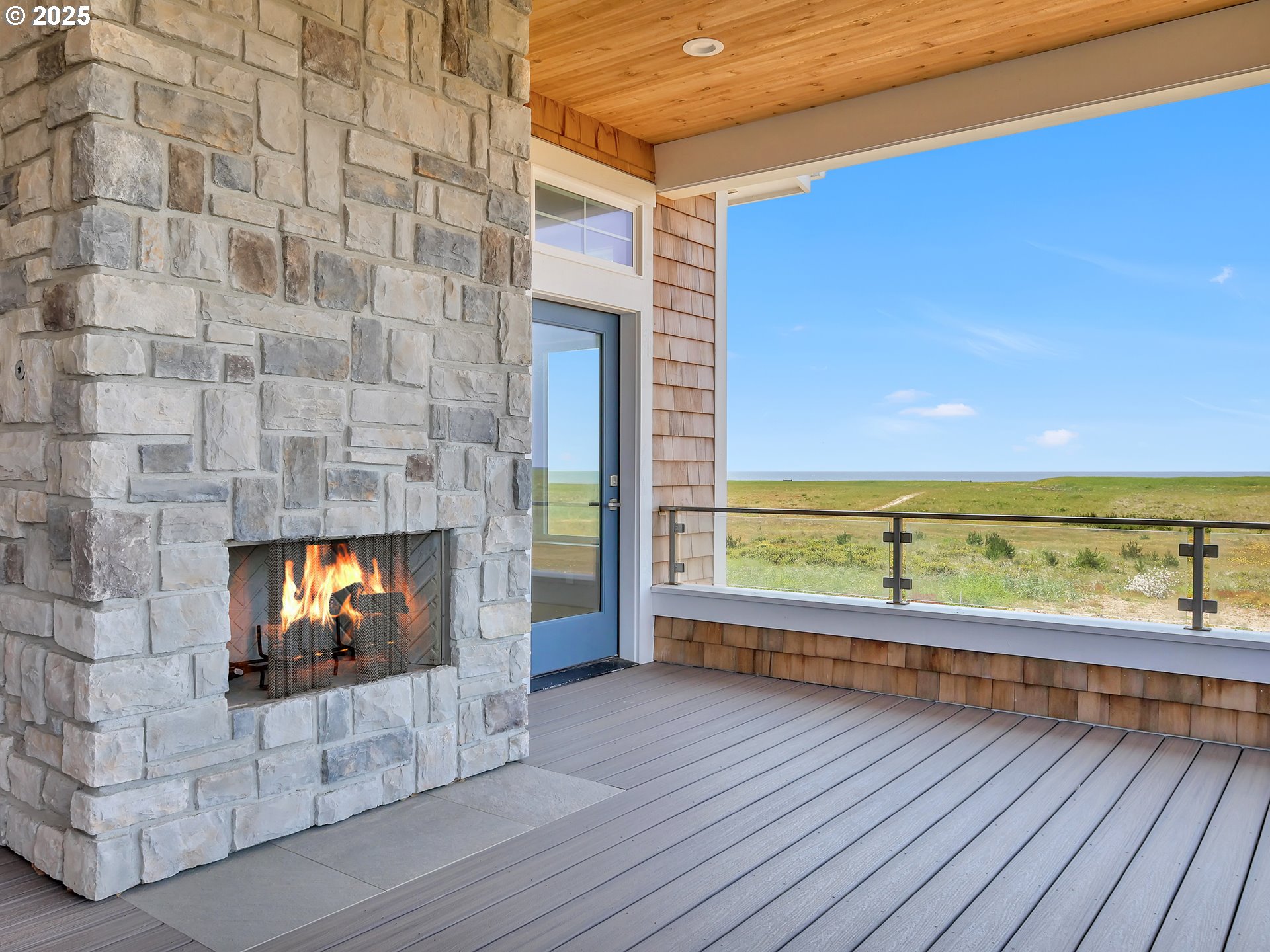 1400 North Ocean Avenue Gearhart, OR 97138 - Photo 16 of 35 a view of outdoor space with outdoor seating