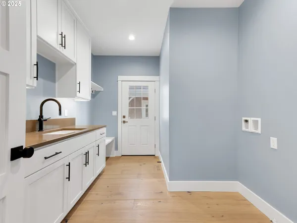 $2,595,000 | 1400 North Ocean Avenue, Gearhart, OR 97138