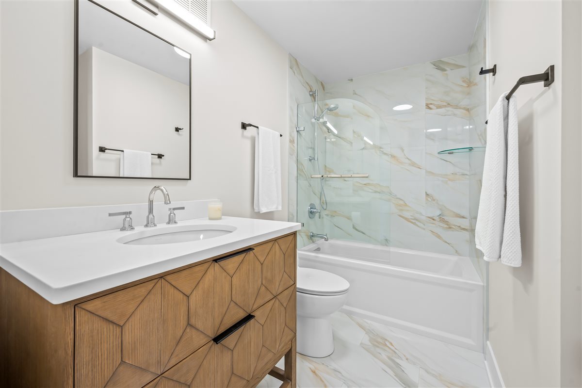 1500 Sheridan Road, Unit 4A Wilmette, IL 60091 - Photo 23 of 35 Gallery Image 23