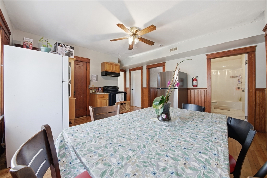 112 Harrison Street Worcester, MA 01604 - Photo 12 of 33